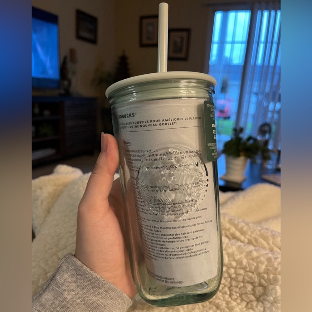 Starbucks 2023 recycled mint triangle glass cold cup RARE